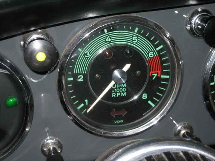 CARRERA 2 TACH